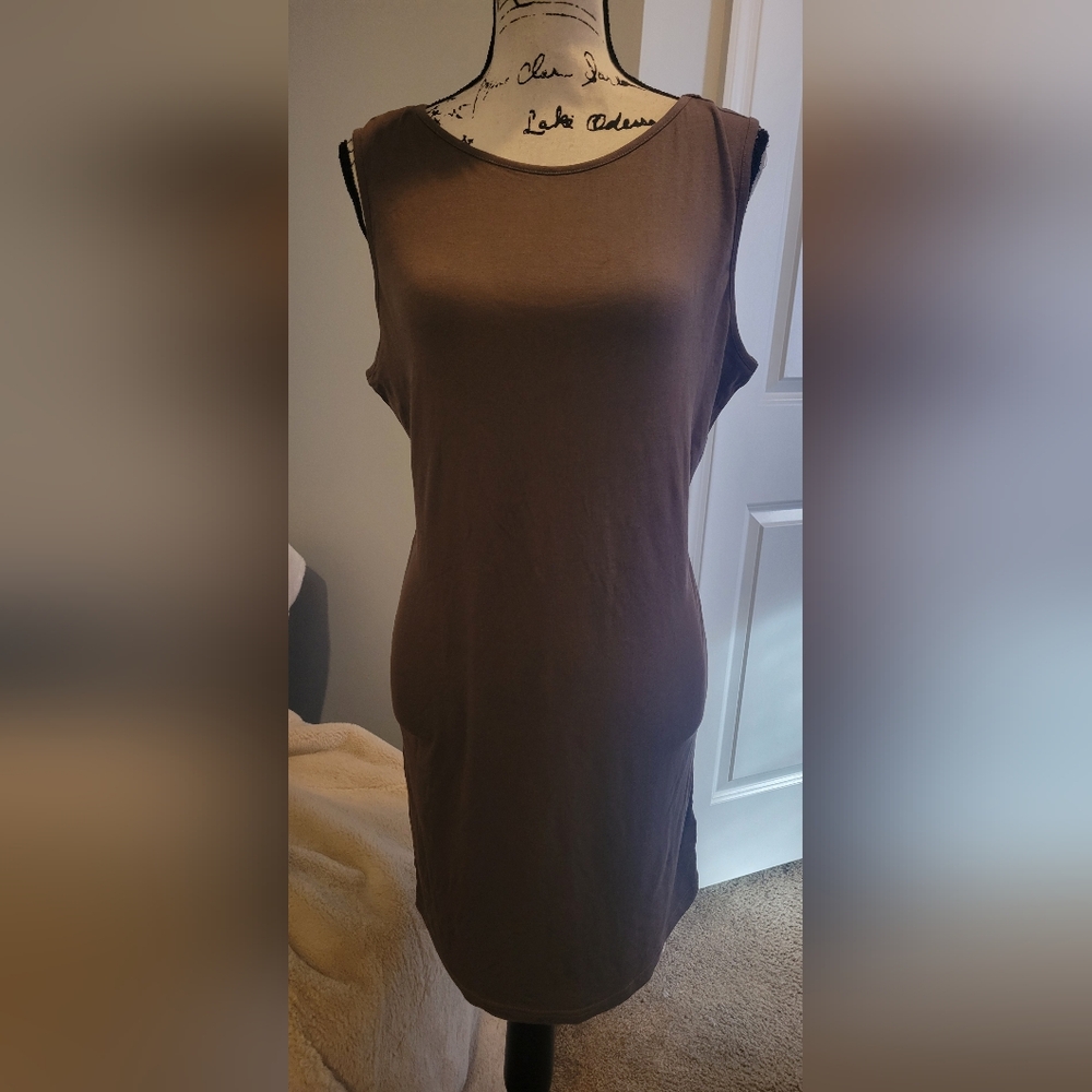 Lascana ~ Sleeveless Mini-Dress w/Back Cut-Outs - Picture 4 of 4